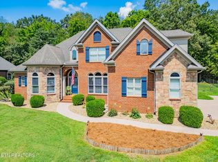1808 Clingman View Dr, Alcoa, TN 37701