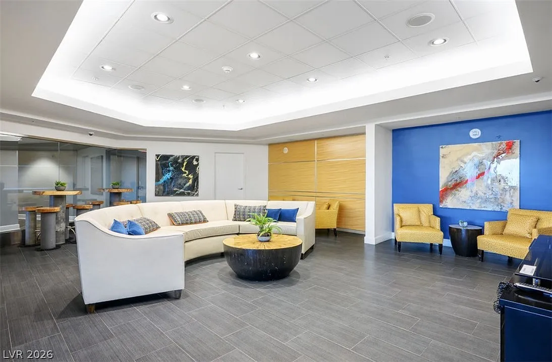 1 bed, 1.0 bath, 999 sqft, $1,750 — Photo 3