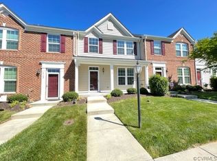 8107 Creekside Village Dr, Mechanicsville, VA 23111