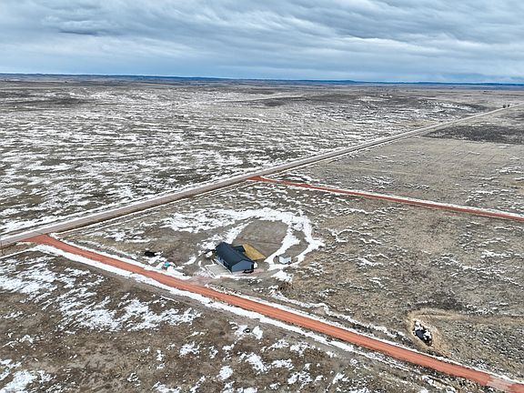 3rd image of 9 Chalk Hills Spur