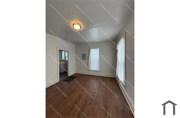 Building Photo - 1118 Congress Ave #1