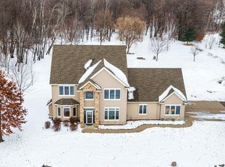 7605 Broadway Ave NE, Columbus, MN 55025