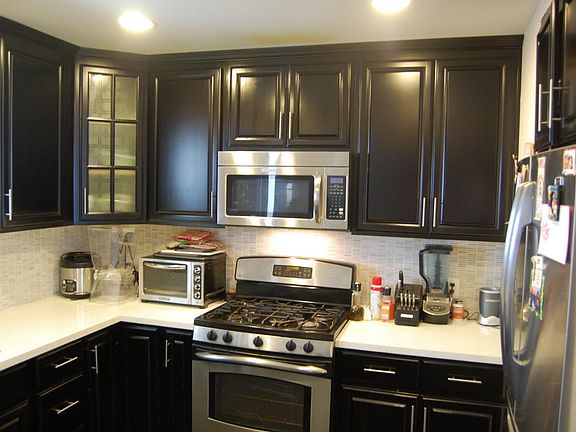 4th image of 1283 Cathay Dr