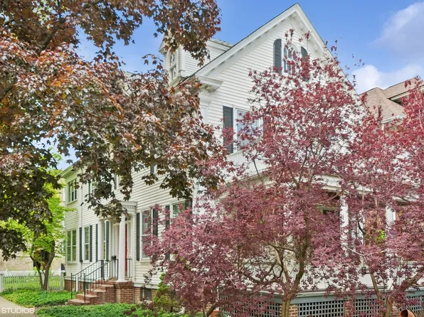 3900 N Keeler Ave, Chicago, IL 60641