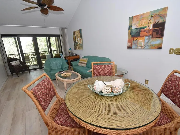 1720 Glenhouse Dr #GL429 — Photo 2
