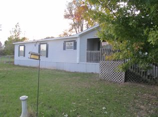 334 Old Runway Rd, Nacogdoches, TX 75964