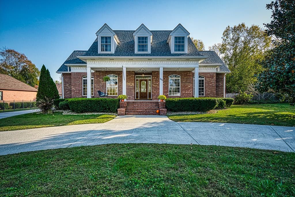 1361 E 10th St Cookeville Tn 38501 Mls 201165 Zillow