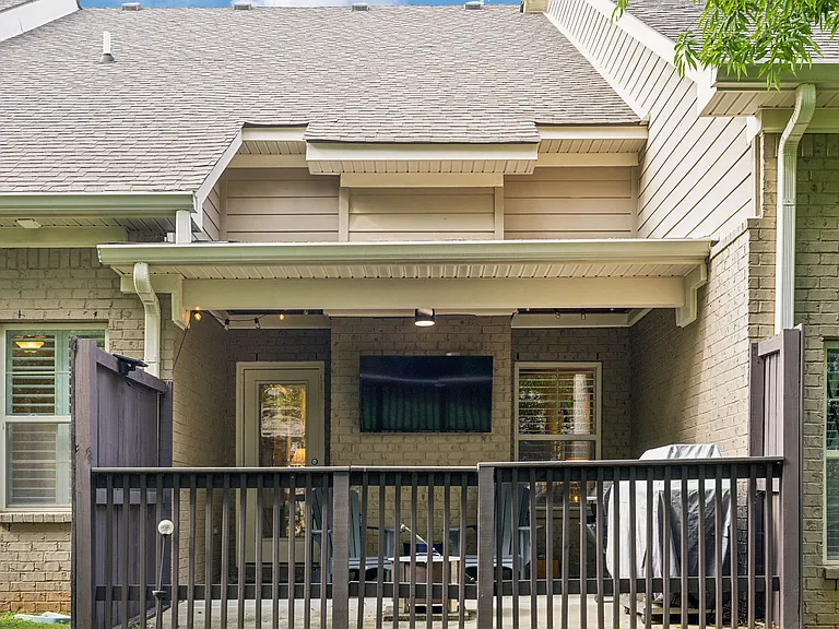 3238 Blue Sky Dr — Photo 3
