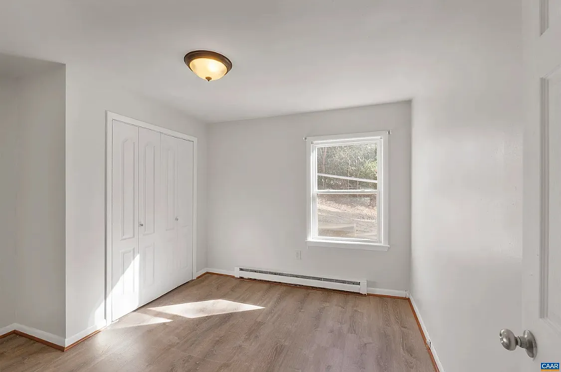 1 bed, 800 sqft, $1,350 — Photo 4