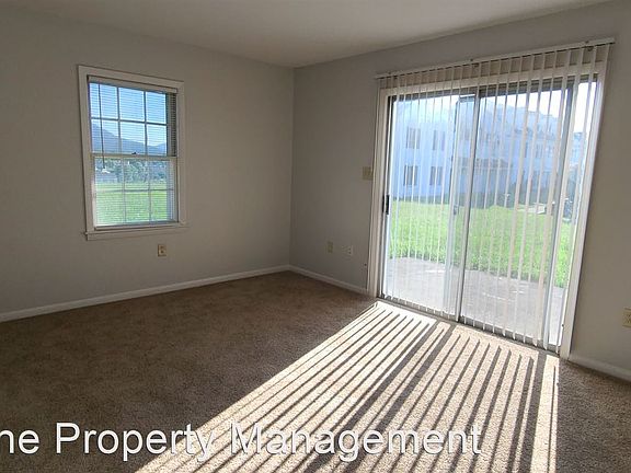 4th image of 6503 Carefree Ln APT 17