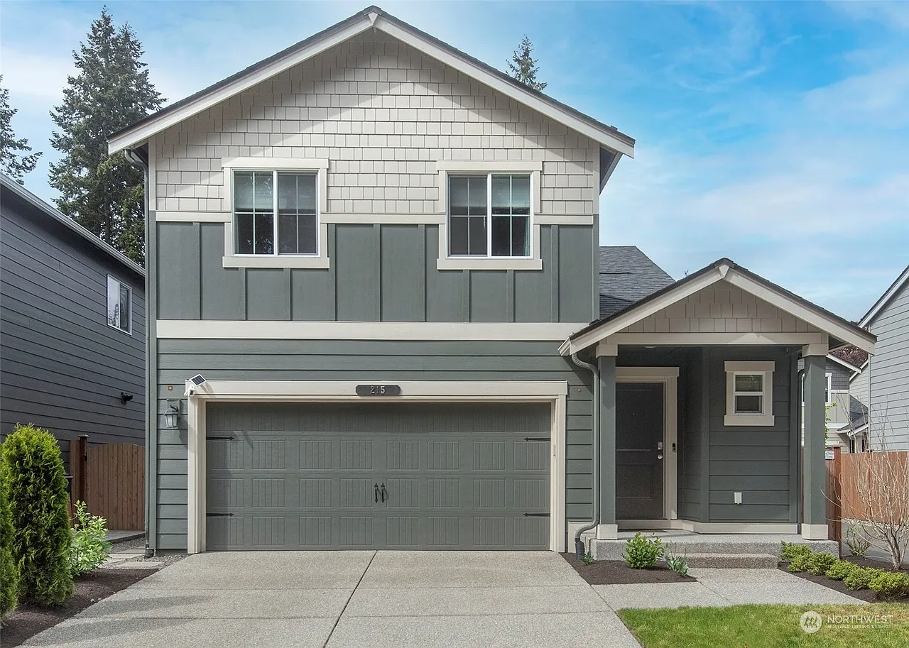 4 bed, 2.5 bath, 1678 sqft, $3,550 — Photo 2