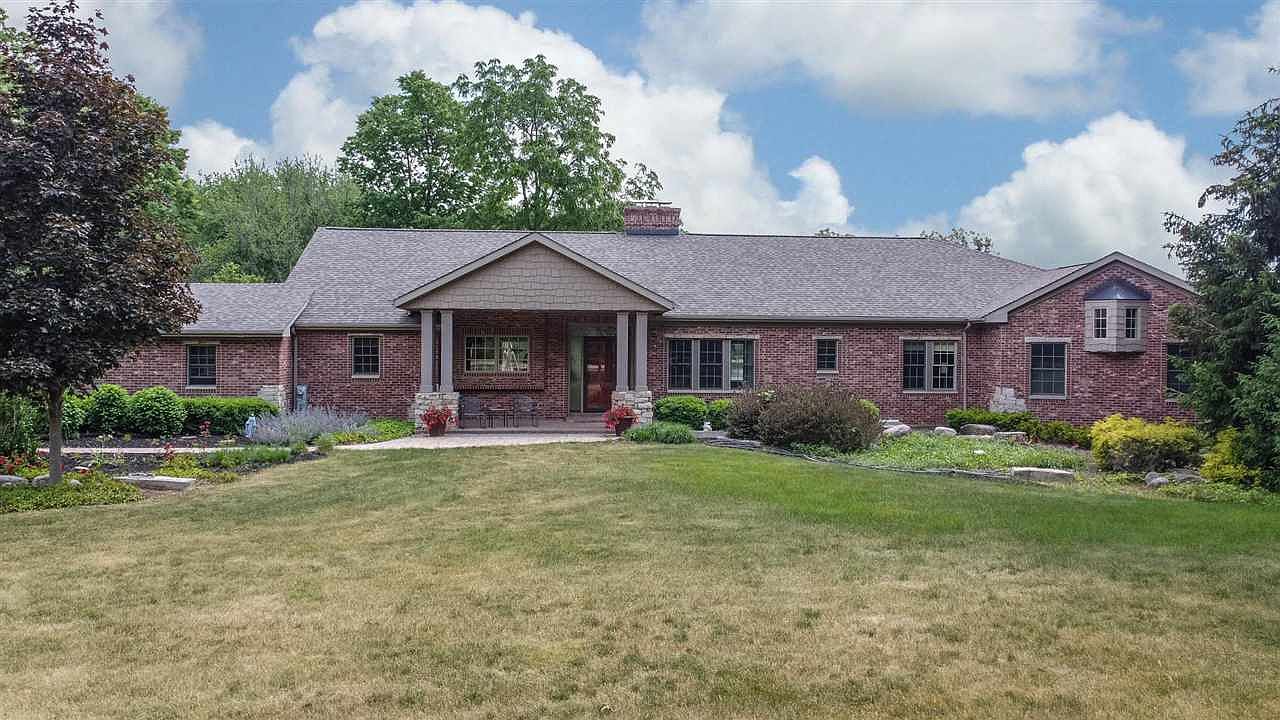 11321 Edgemere Ter, Roscoe, IL 61073 Zillow