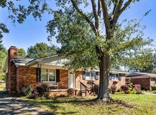 411 Granada Dr, Spartanburg, SC 29303