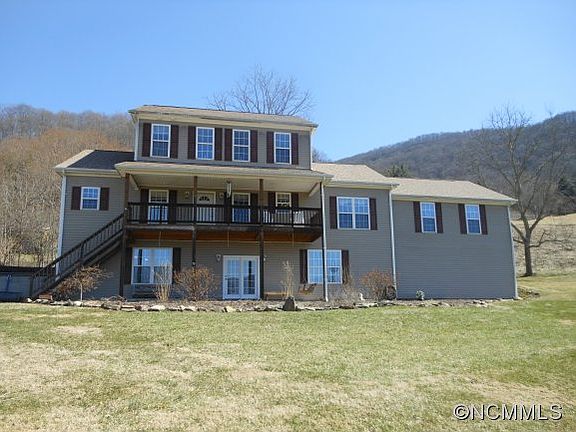 5th image of 58 Dazzling Brook Ln