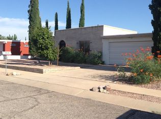 9010 E Bluefield St, Tucson, AZ 85710