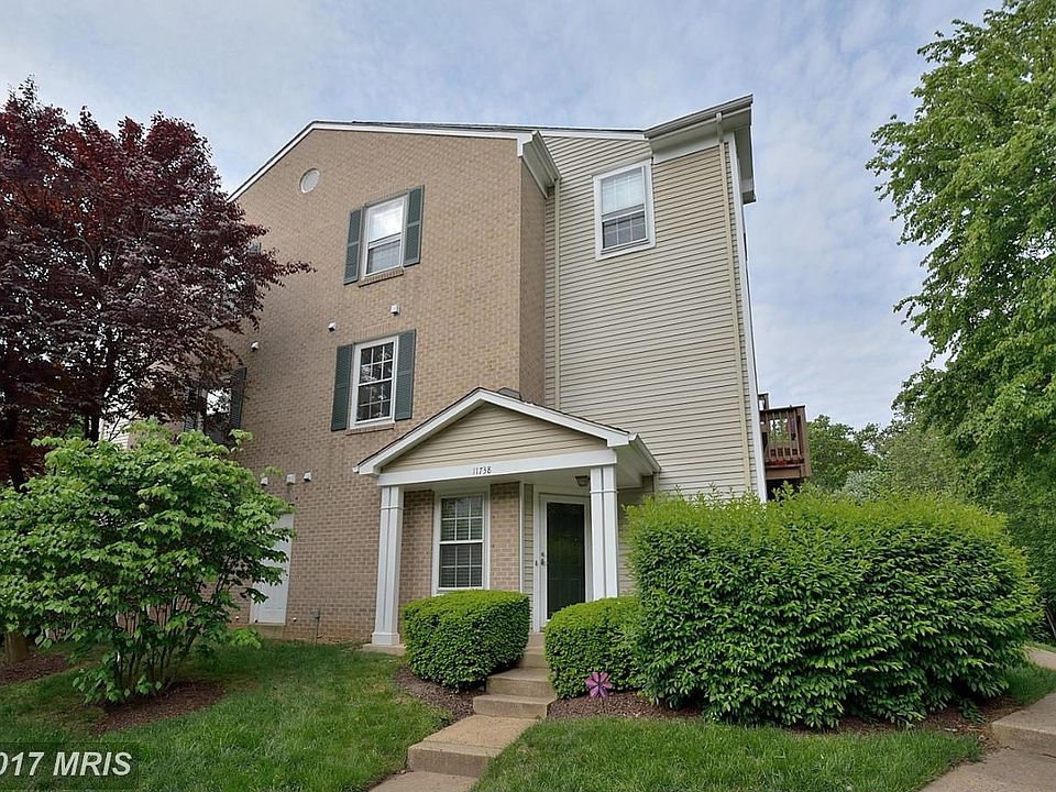 1st image of 11738 Rockaway Ln #102