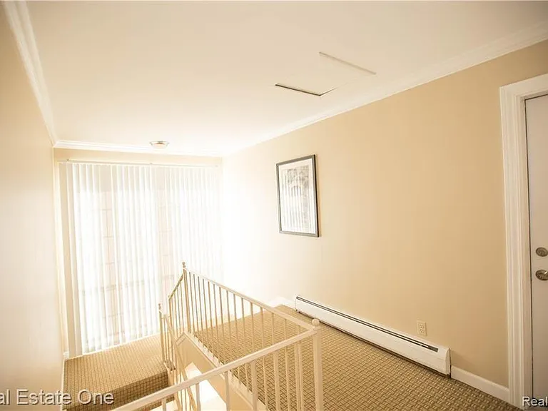2420 Parmenter Blvd #210 — Photo 14