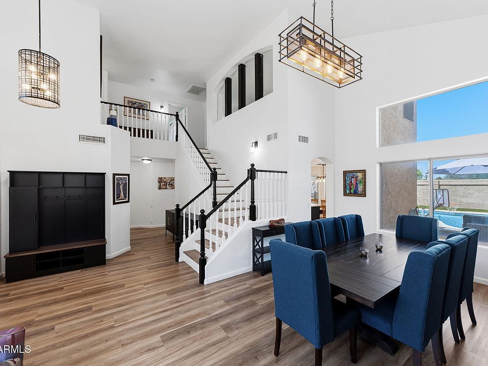 1st image of 314 N NEVADA Way