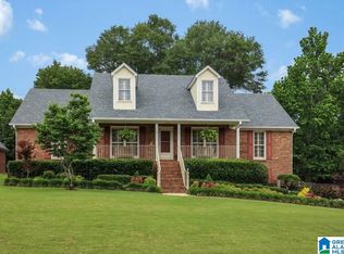510 Water Oak Cir, Trussville, AL 35173