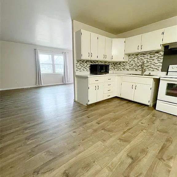 712 Juniper Dr — Photo 7