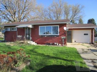 309 E Section Line Rd, Laurens, IA 50554