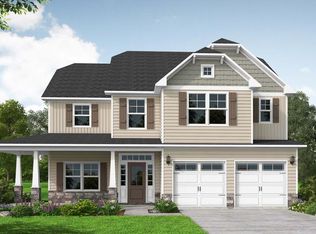 6931 Running Fox Rd, Hope Mills, NC 28348