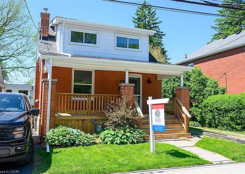 1st image of 304 Park St W