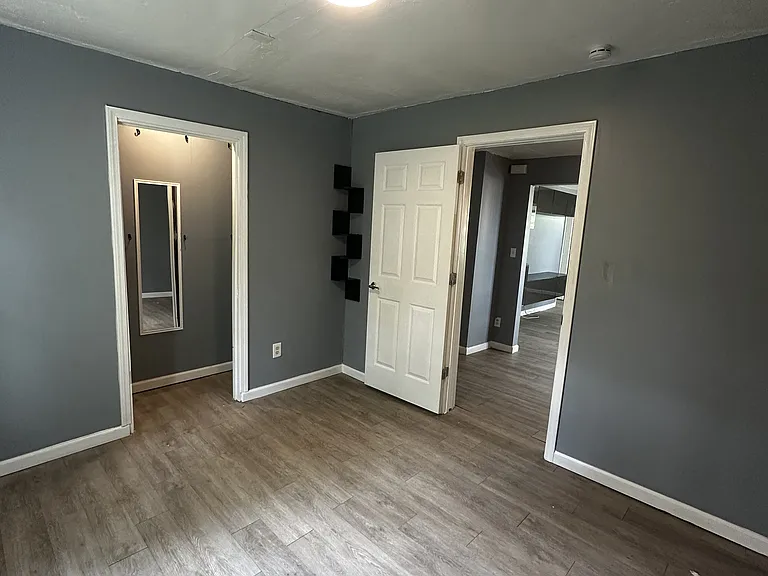 3841 Olive St — Photo 8