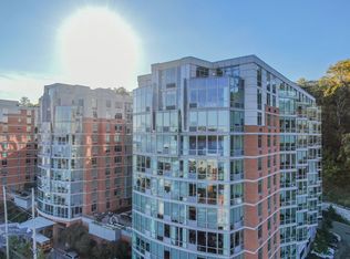 7606 River Rd #3, North Bergen, NJ 07047