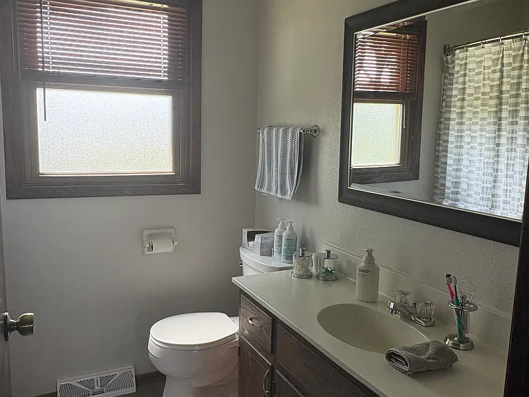 6927 S Juniper Dr — Photo 17