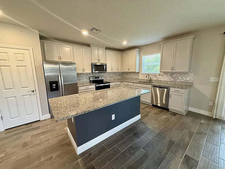 13456 Palmera Vista Dr — Photo 4
