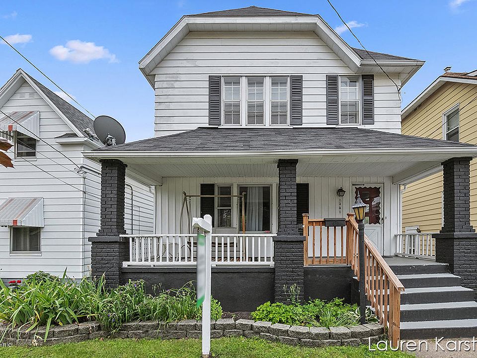 1st image of 1351 Tamarack Ave NW