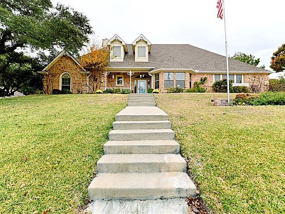 2nd image of 8605 Lake Country Dr