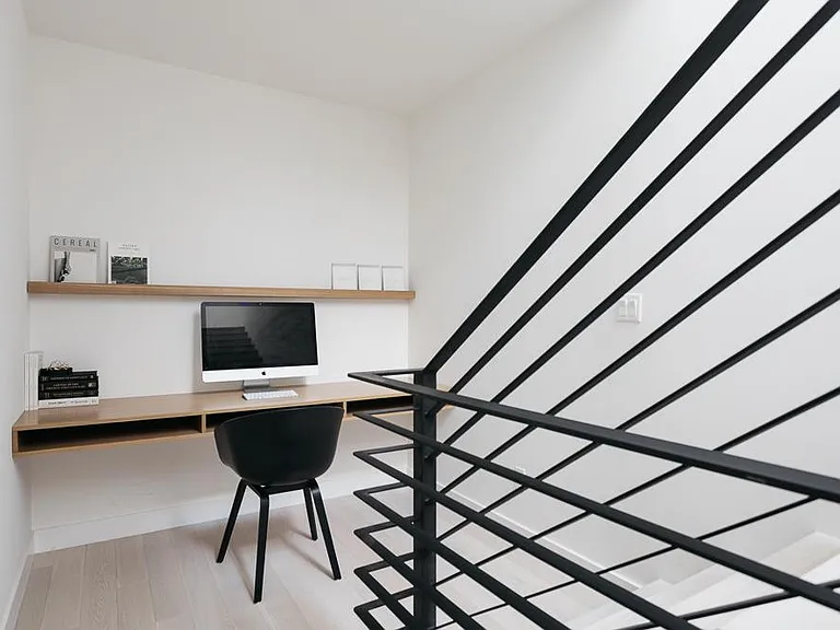 2121 Scott Ave — Photo 13
