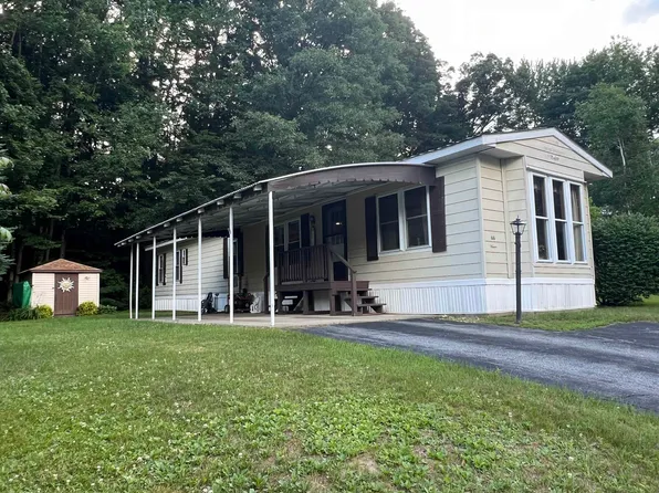 66 Brandon Place, Claremont, NH 03743