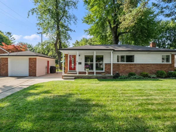 23910 Demley Dr, Clinton Township, MI 48035