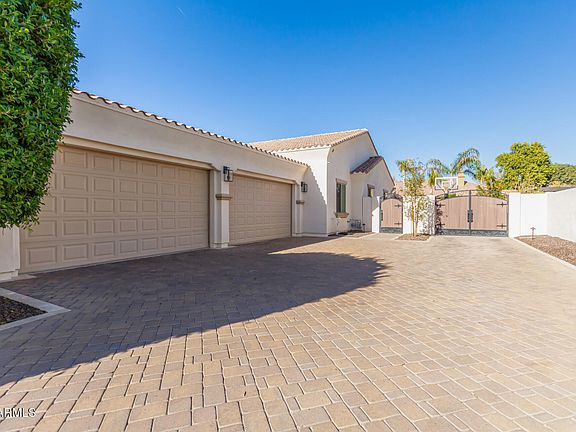 3rd image of 3476 E BARTLETT Place