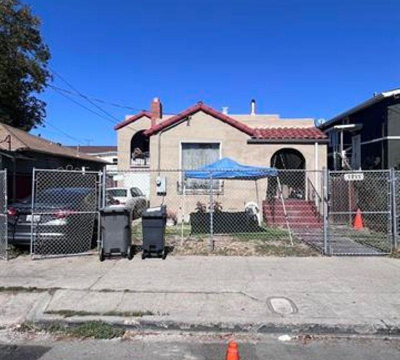 2nd image of 1211 96th Ave