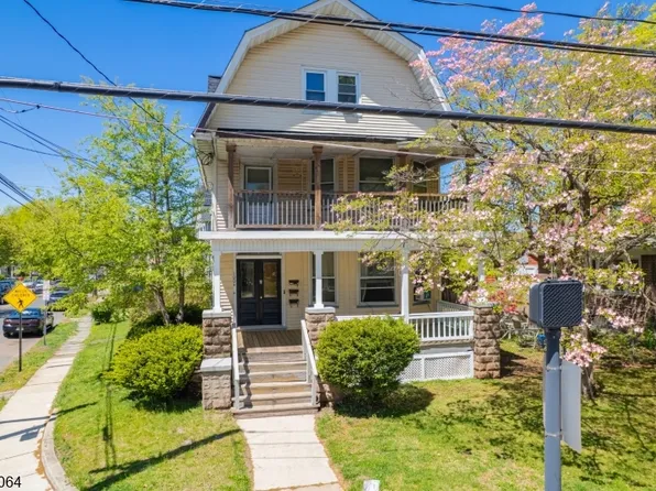 1004 Jaques Ave #3, Rahway City, NJ 07065