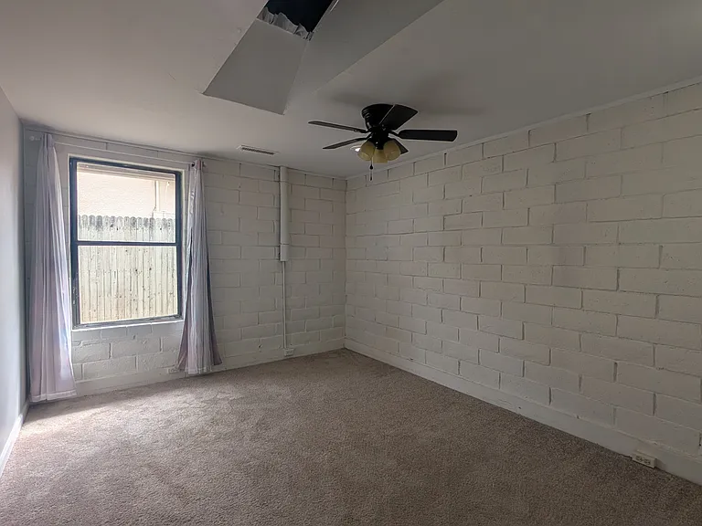 1514 N Elaine Way — Photo 25