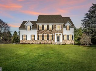 1003 Regimental Dr, West Chester, PA 19382