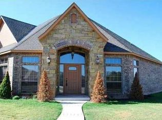 221 Penny Cir, Guthrie, OK 73044