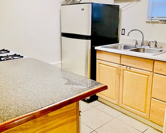 3rd image of 215 Princeton Dr SE APT C