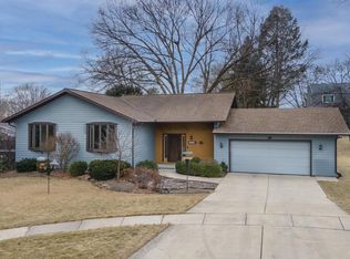 3804 Bunker Hl, Middleton, WI 53562