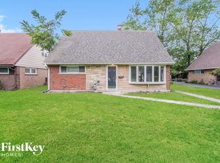 17044 Oakwood Ave, Lansing, IL