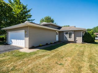 3228 Price Ct, Joliet, IL
