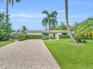 2349 NE 8th Ct, Pompano Beach, FL 33064