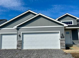 919 Brandenburg Ln, Waverly, MN 55390