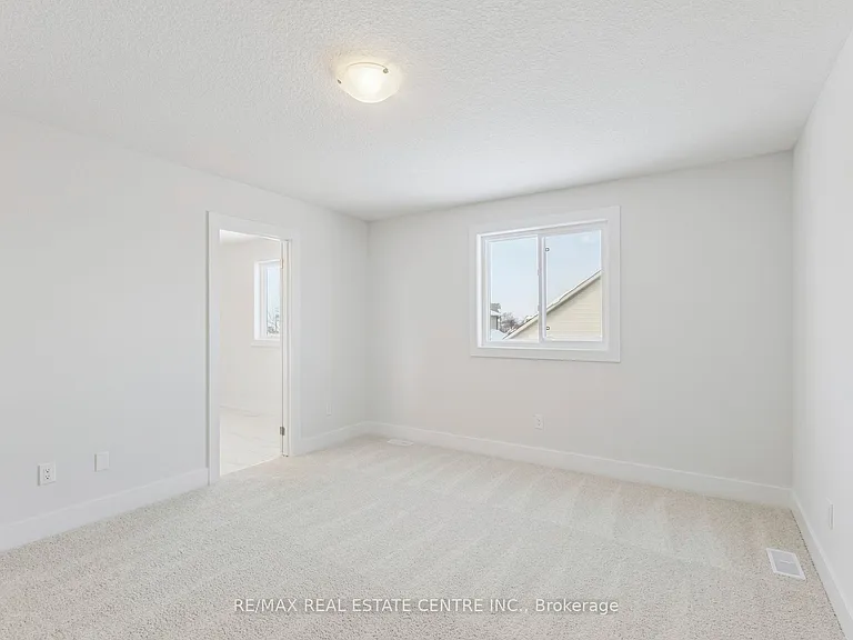 123 Maple St — Photo 27