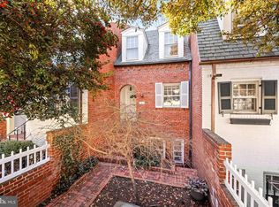 1310 35th St NW, Washington, DC 20007